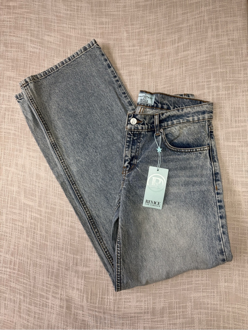 Revicé Los Angeles Ocean Ave 24 High Rise Straight Jeans Acid Wash NWT